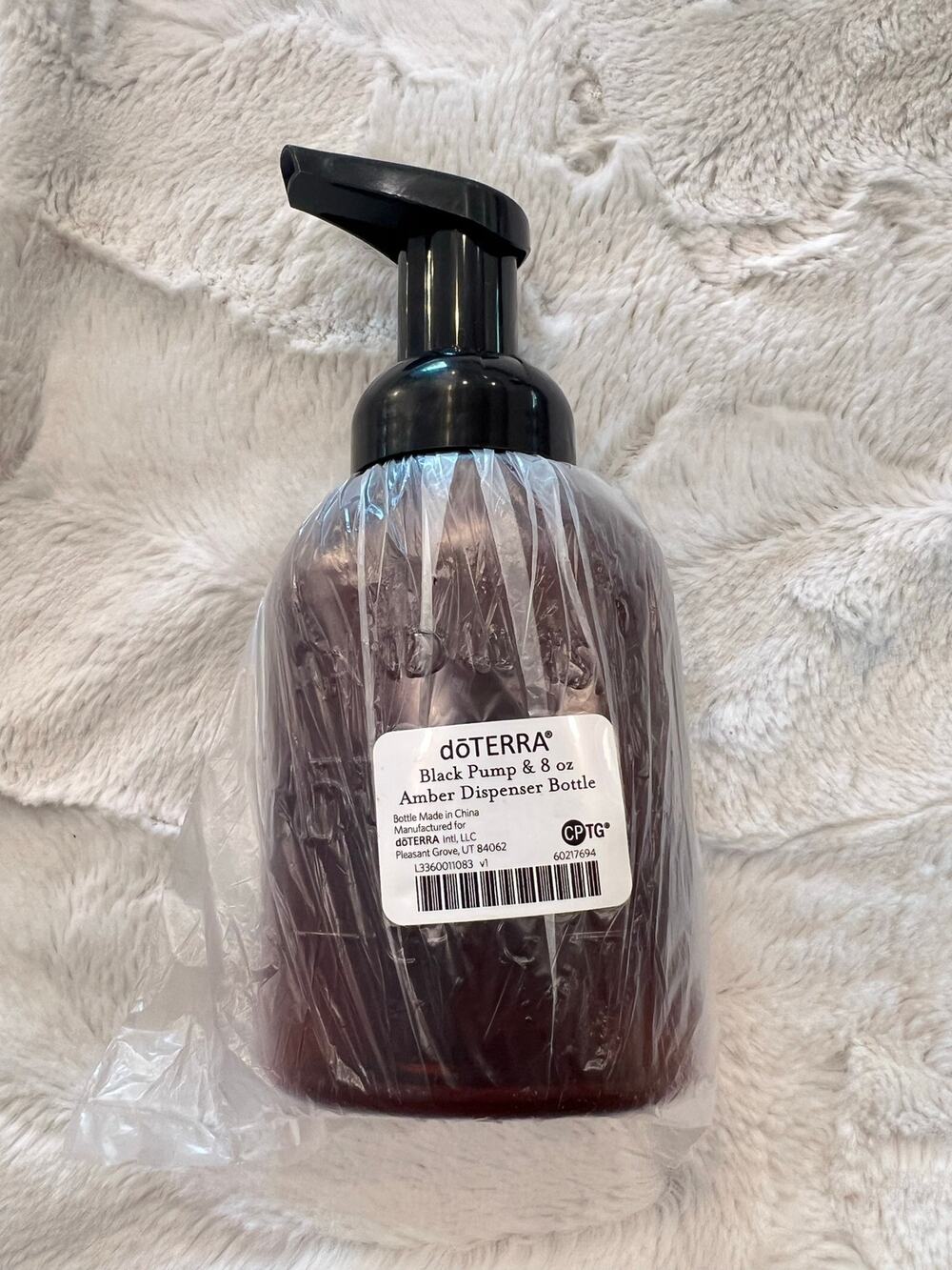 NEW doTERRA Black Pump 8 oz Amber Foaming Soap Dispenser Bottle NIP Packaging